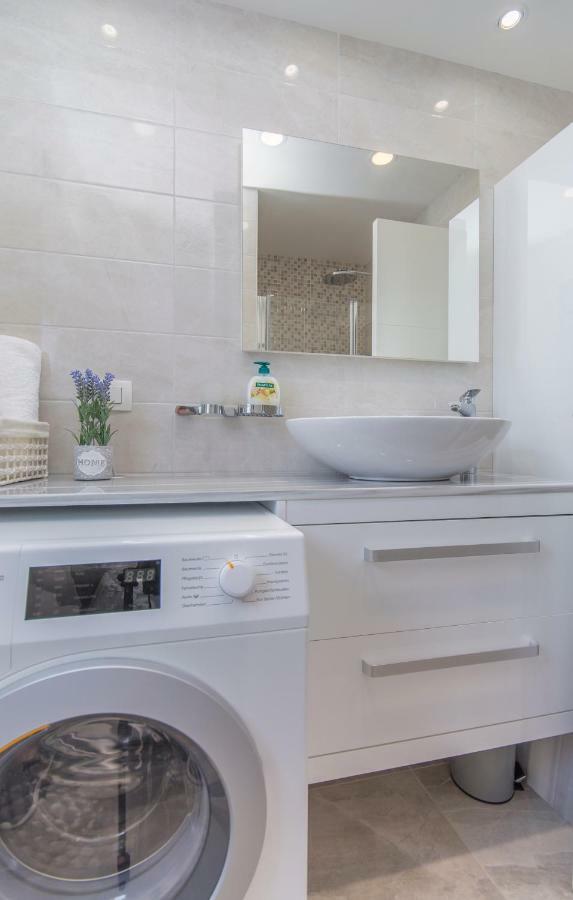 Apartment Lunne Novigrad Istria Eksteriør bilde